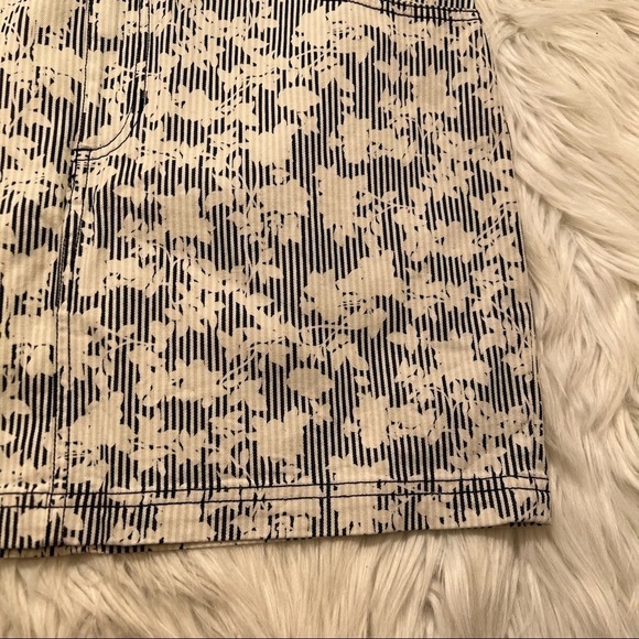 BDG Denim Mini Skirt Blue White Stripes Floral - Picture 6 of 12